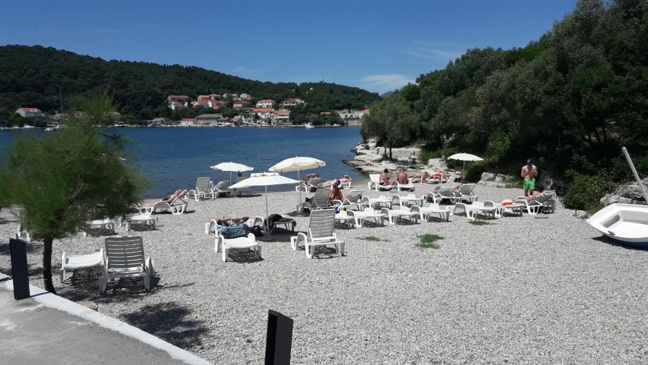 Apartments Iris Korčula Екстериор снимка