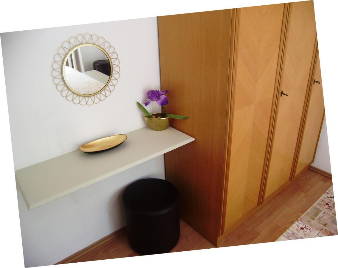 Apartments Iris Korčula Екстериор снимка
