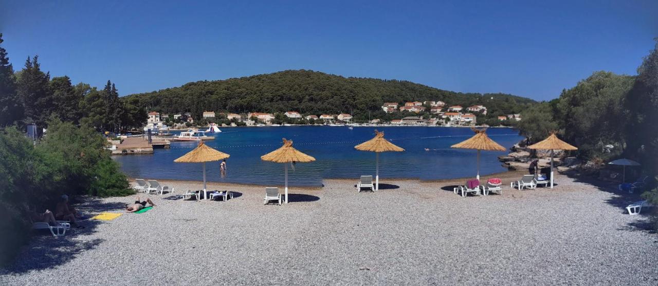 Apartments Iris Korčula Екстериор снимка