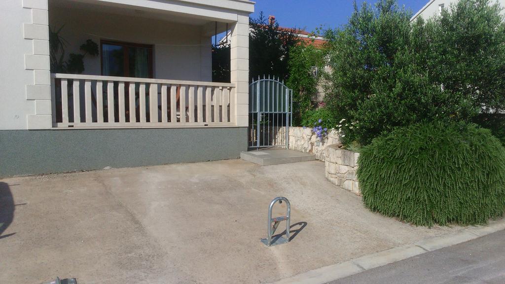 Apartments Iris Korčula Екстериор снимка