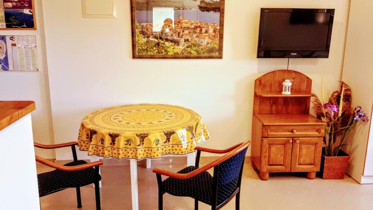 Apartments Iris Korčula Екстериор снимка
